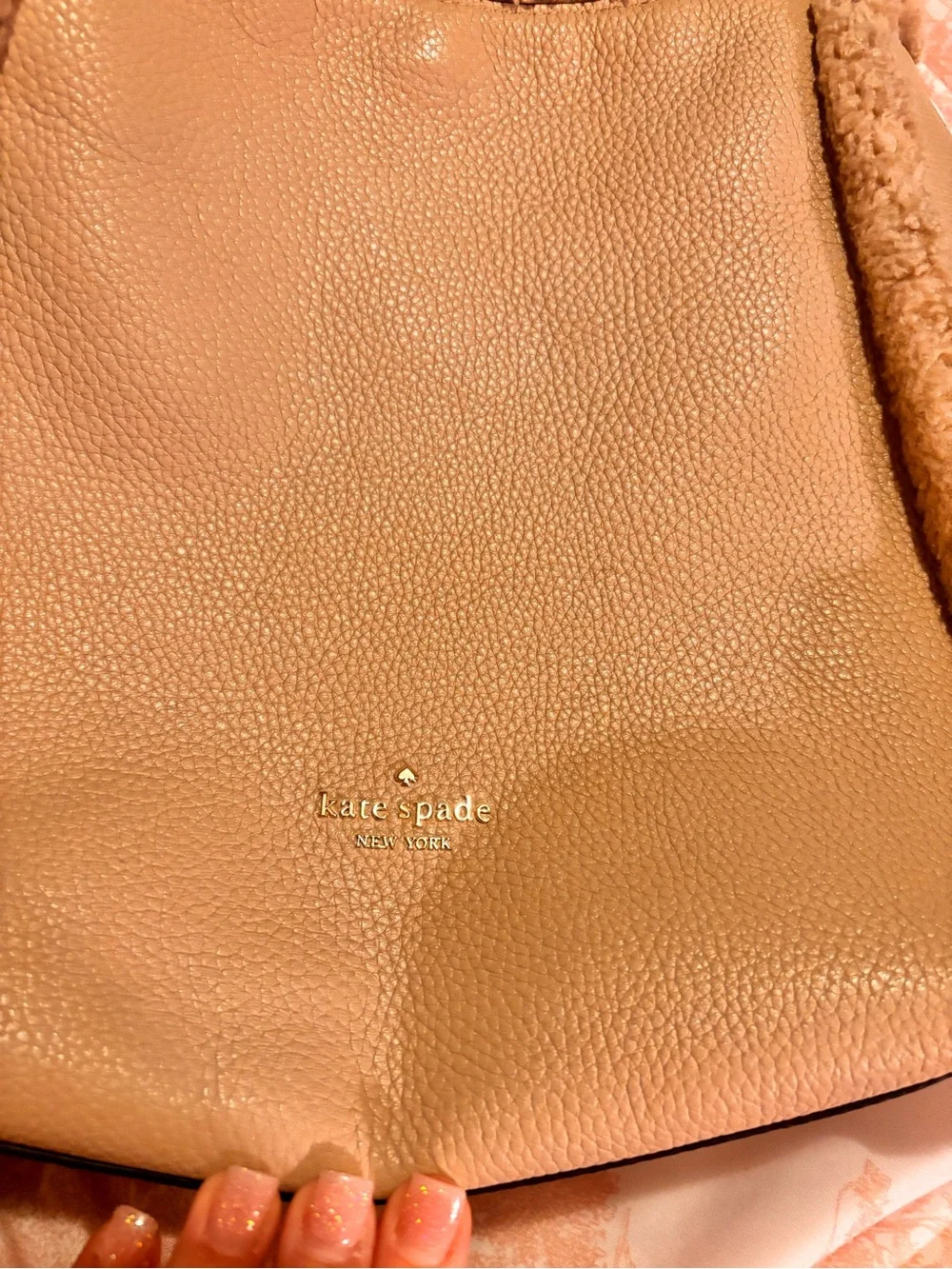 kate spade tan shearling-trim shoulder bag